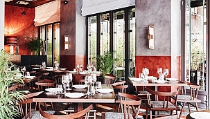 Mitte Restaurant bu sene tekrar Uluslararası İncili Gastronomi ödülünü tekrar aldı....