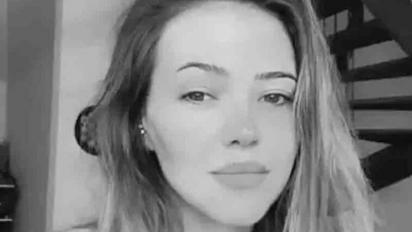 Sosyal medya fenomeni Kübra Aykut 5'inci kattan düşerek hayatını kaybetti