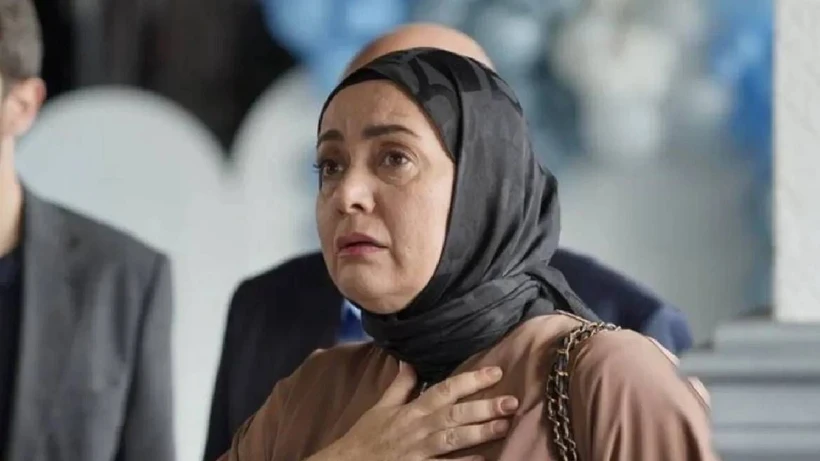 Kızılcık Şerbeti'nde Pembe Gitti, Yerine Bomba Gibi Bir İsim Geldi! Ünlü Oyuncu Diziye Katılıyor